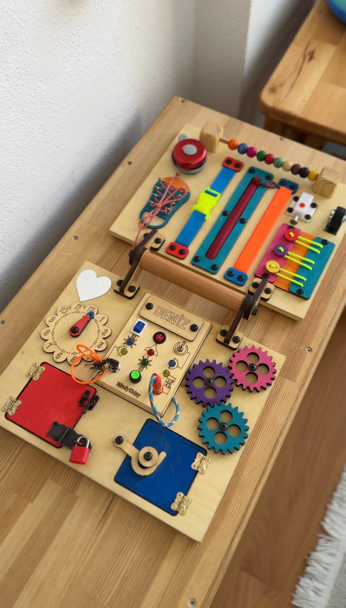 Montessori Aktivite ve Öğrenme Çantası Eğitici ve Geliştirici Ahşap Oyuncak Panosu